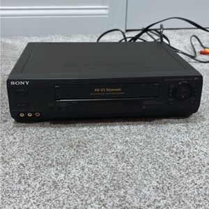 Vintage Sony VCR SLV-N50 (VHS Player). RCA cable included! Tested And Working!
